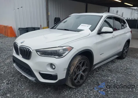 2016 BMW X1 z USA, uszkodzony, nr VIN WBXHT3C3XG5E52218